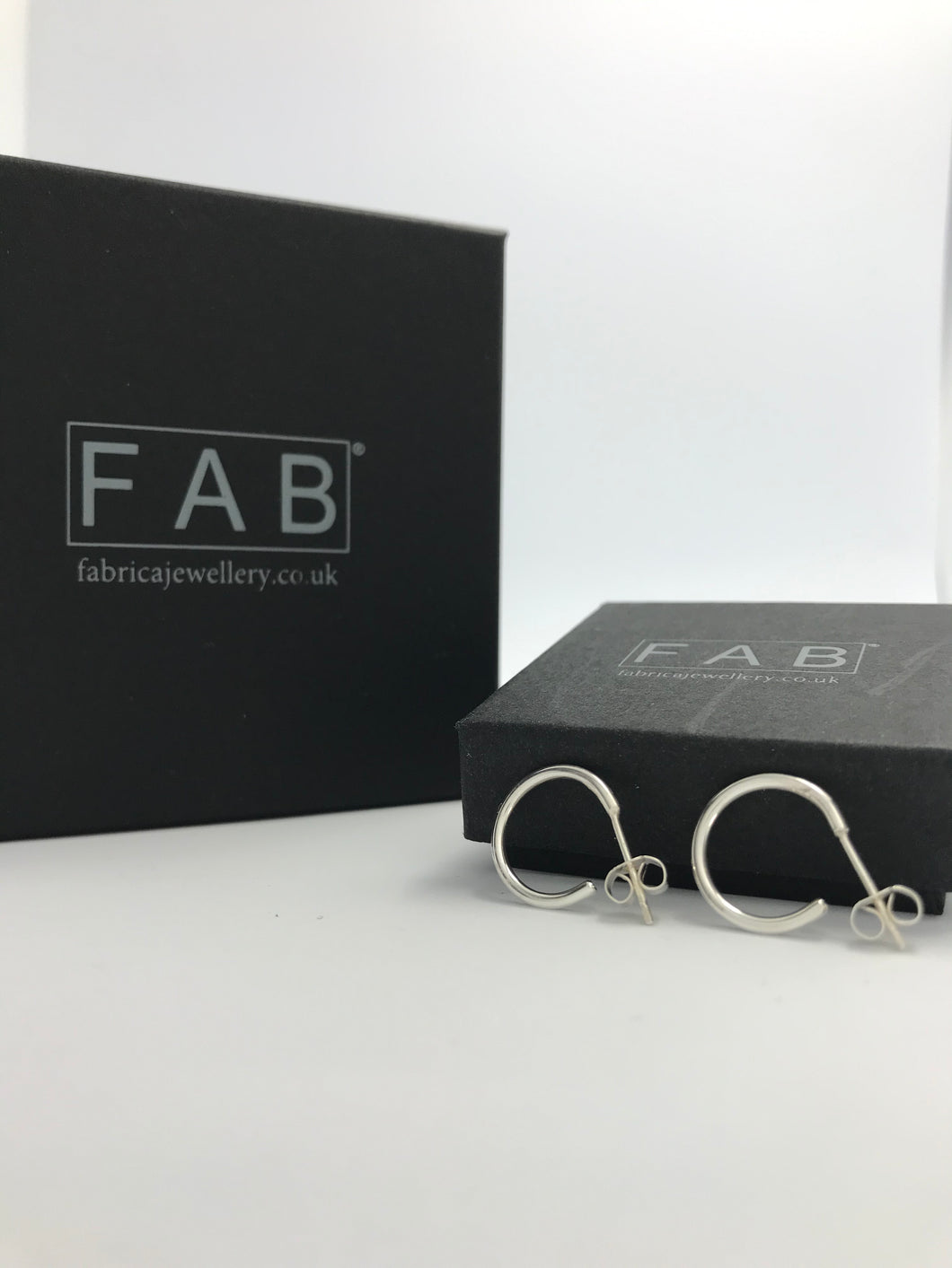 Small solid Sterling silver hoop earrings fabrica jewellery