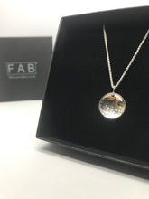 Load image into Gallery viewer, 925 Sterling Silver Handmade Etched Threads Pendant &amp; Chain In Box.