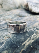 Load image into Gallery viewer, Solo Heavyweight 925 Sterling Silver Flat Hammered Gents Ring Sat upon Rocks At A Beach In Cornwall U.K.